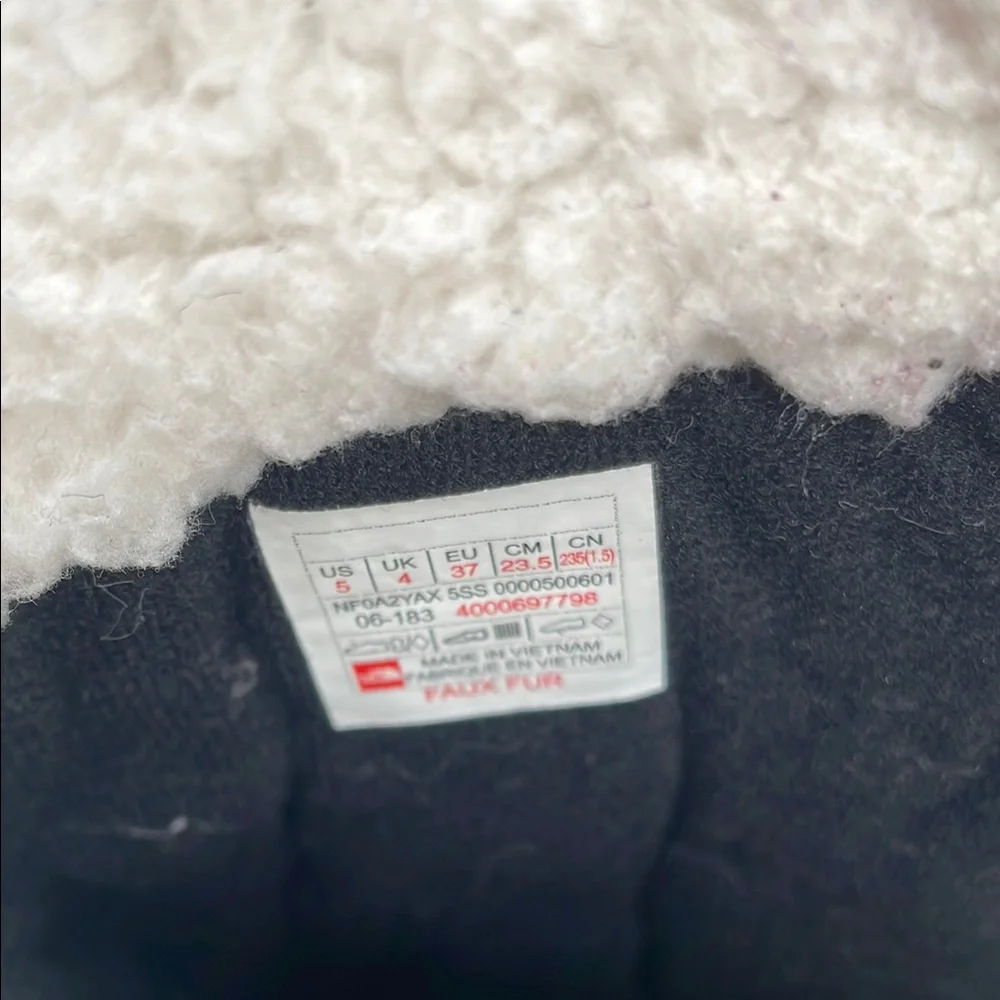 The North Face Gray Purple Winter Boots Waterproof Faux Fur Big Kid Size 5 Warm - Picture 7 of 16